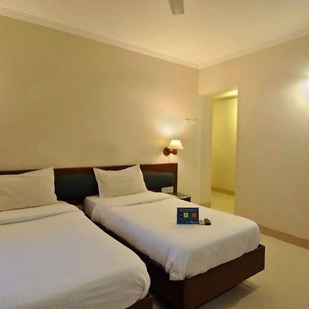 Fabhotel Lotus Koregaon Park Pune Exterior photo