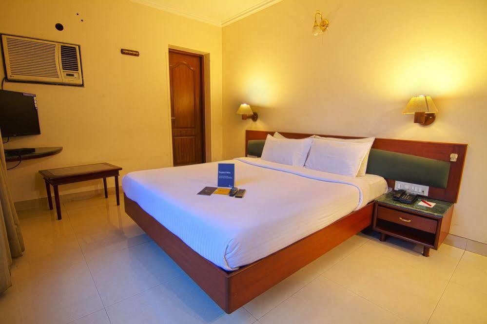 Fabhotel Lotus Koregaon Park Pune Exterior photo